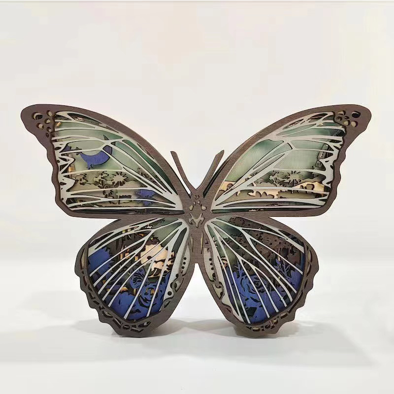 3D -s fa pillangó díszek